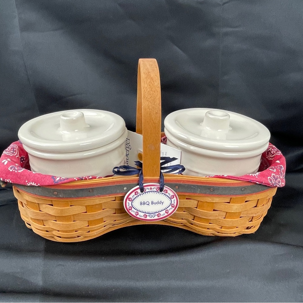Longaberger Medium BBQ Buddy Basket with Pottery One Pint Crocks USA